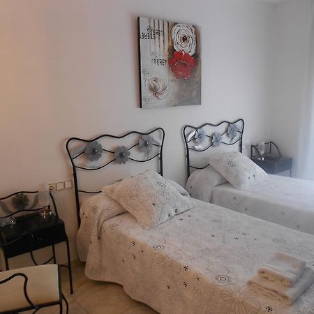 Hostal Ca La Irene Sant Vicens De Castellet Rom bilde